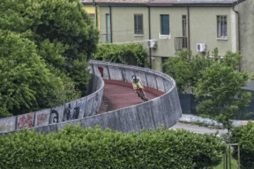 Bumpety bump over the first and last 4k